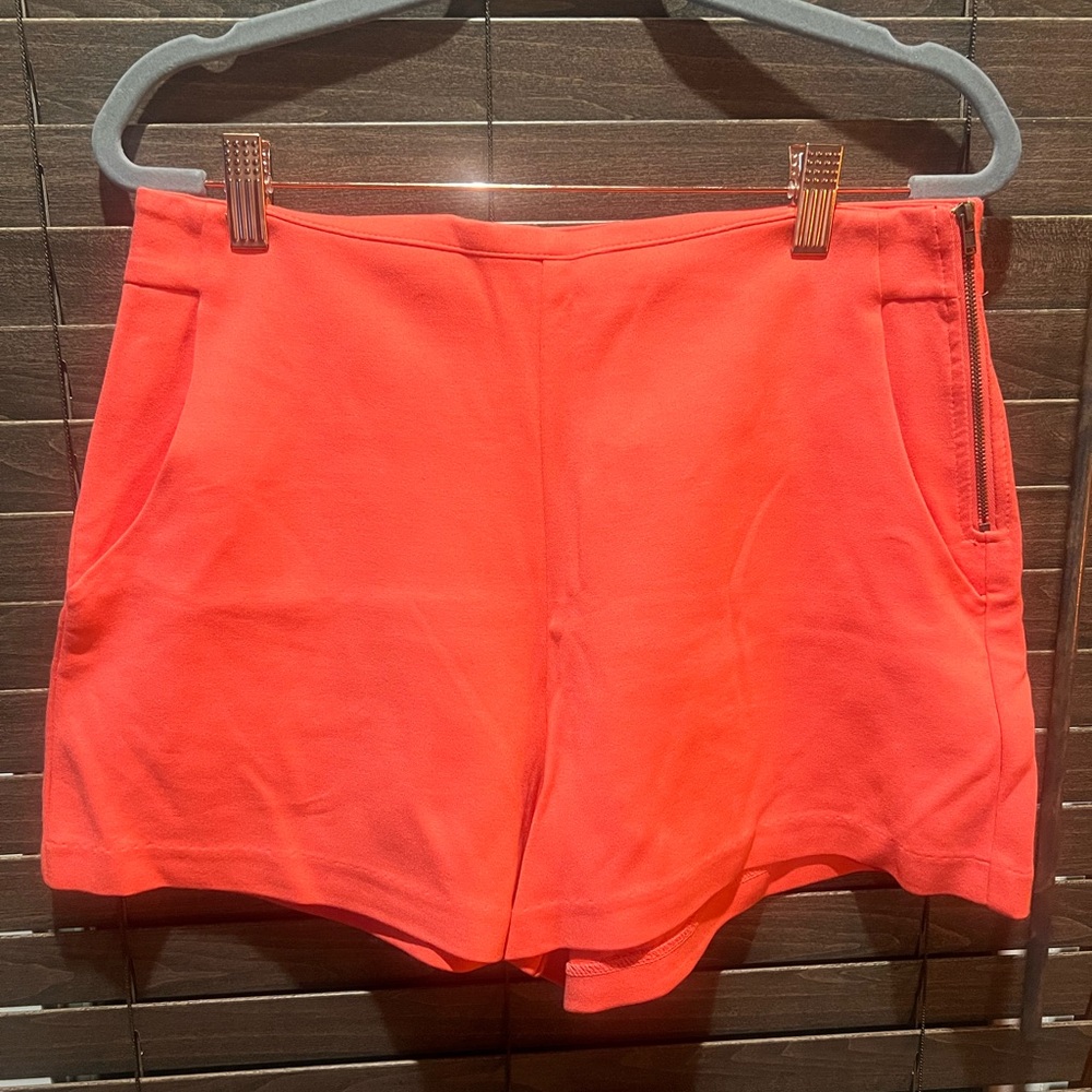 Monteau High Waist Coral Shorts